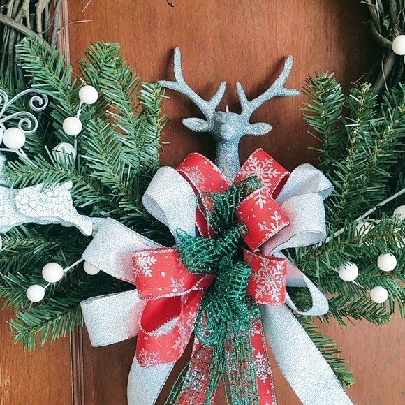 Hand Crafted Grapevine Christmas Wreath, Glitter Deer, Ribbon, Ornaments 18" - Picture 2 of 11
